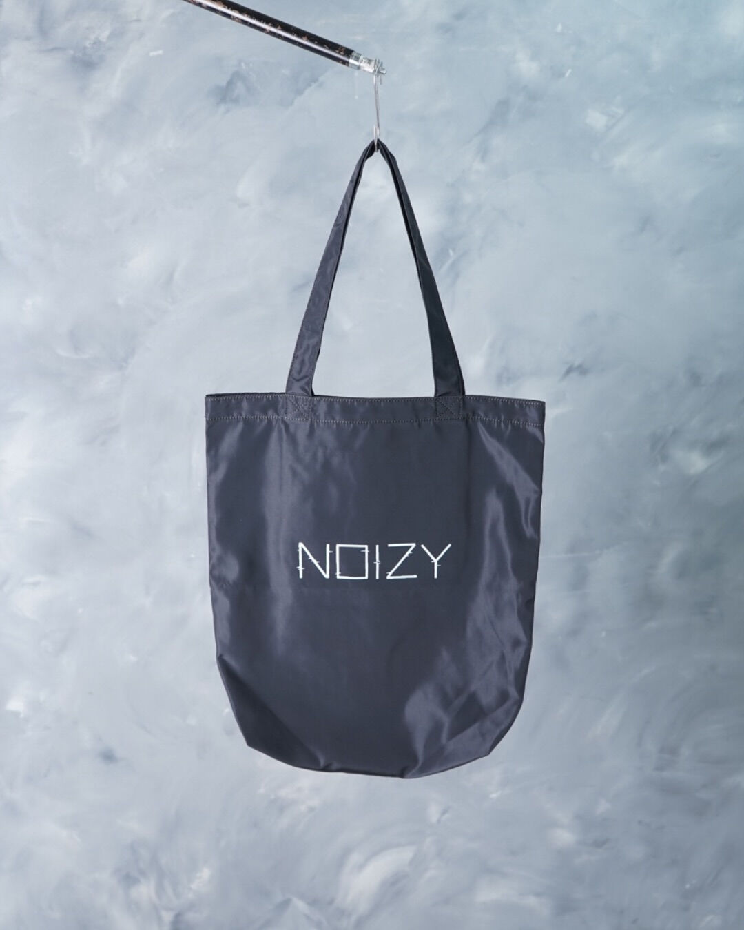 Graphic Tote Bag / NOIZYロゴ / B