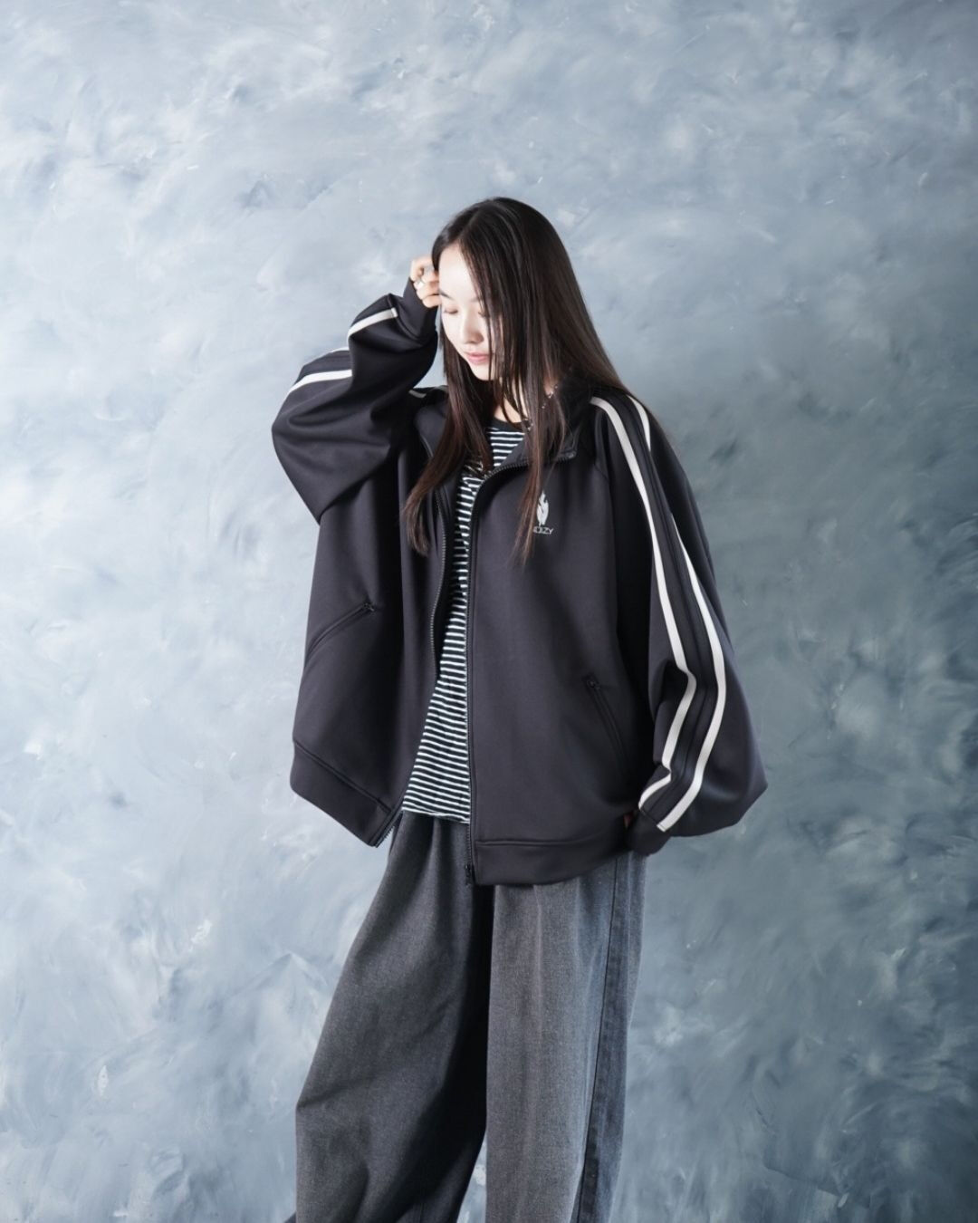 THREADS NOIZ TRACK JKT / Black
