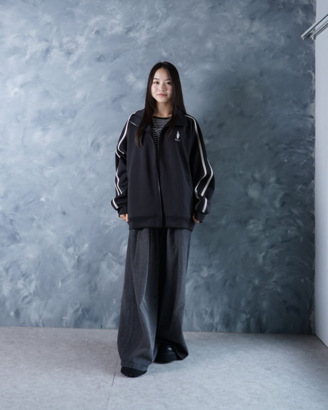 THREADS NOIZ TRACK JKT / Black