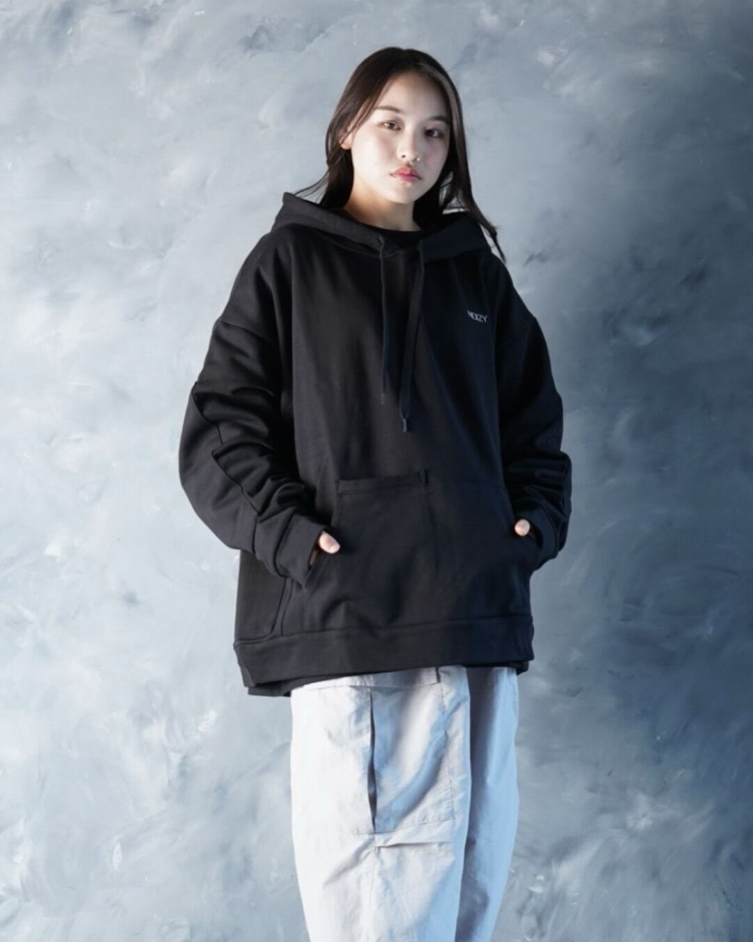 Threads Utility Hoodie / Black